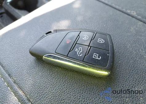 2024 Chevrolet Silverado 1500 4Wd Short Bed Lt Trail Boss from USA, damaged, VIN 3GCUDFED0RG135010